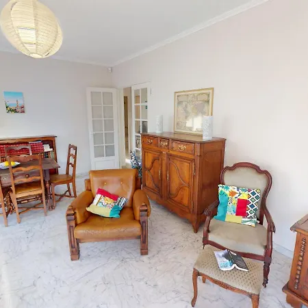 3p à Avec Balcon, Parking Privé Et Proche Plages - Fr-1-196-347 Appartement Menton