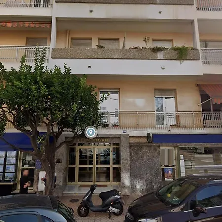 Lägenhet Agreable 3p A Avec Balcon, Parking Prive Et Proche Plages - Fr-1-196-347 Menton